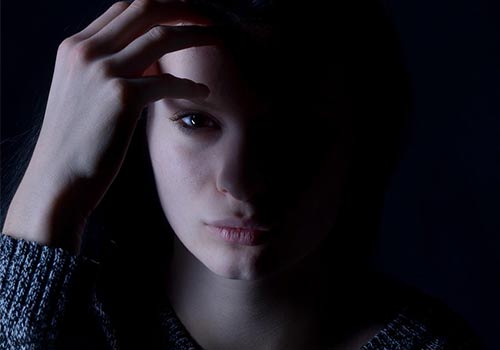 Depressione Post Partum: comprendere un'esperienza profonda oltre il mito della maternità felice